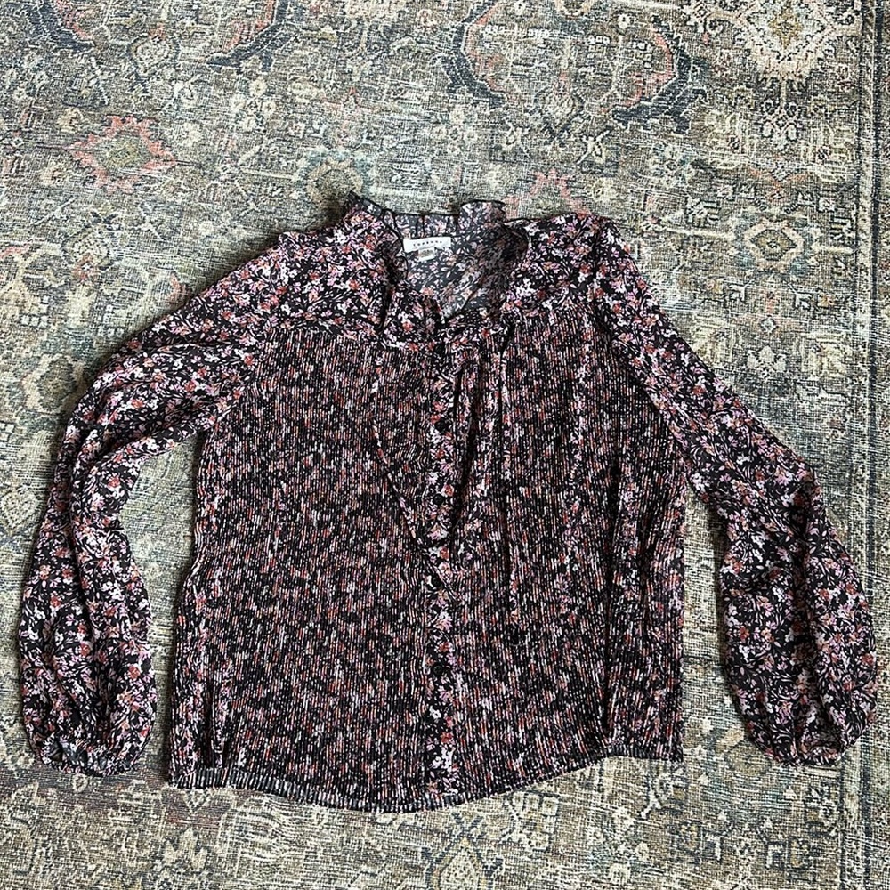 Topshop Pleated Floral blouse